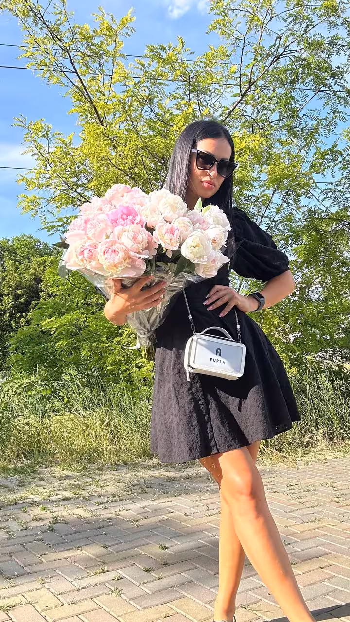 Daniela partnervermittlung halle