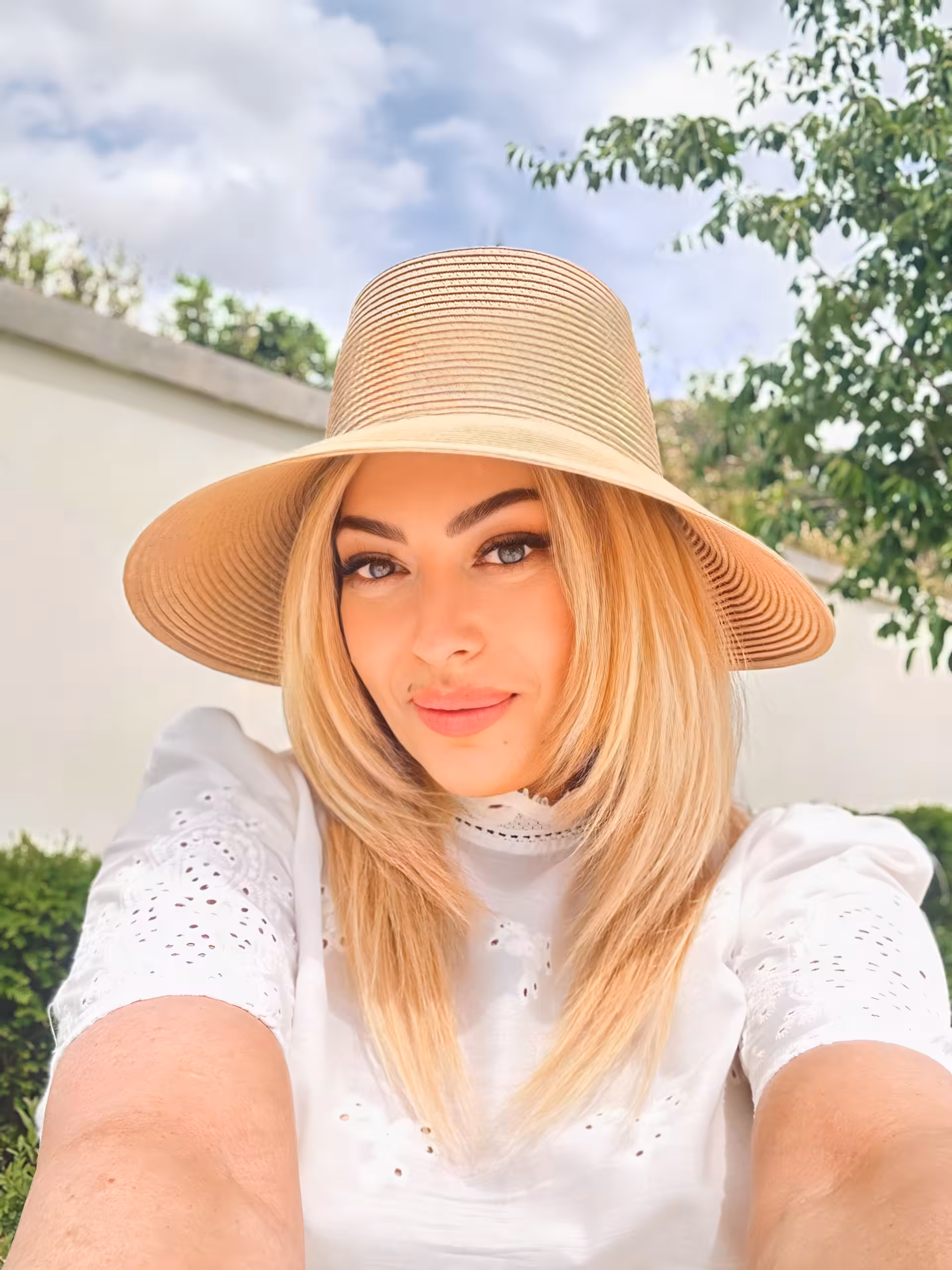 Halyna gratis partnervermittlung