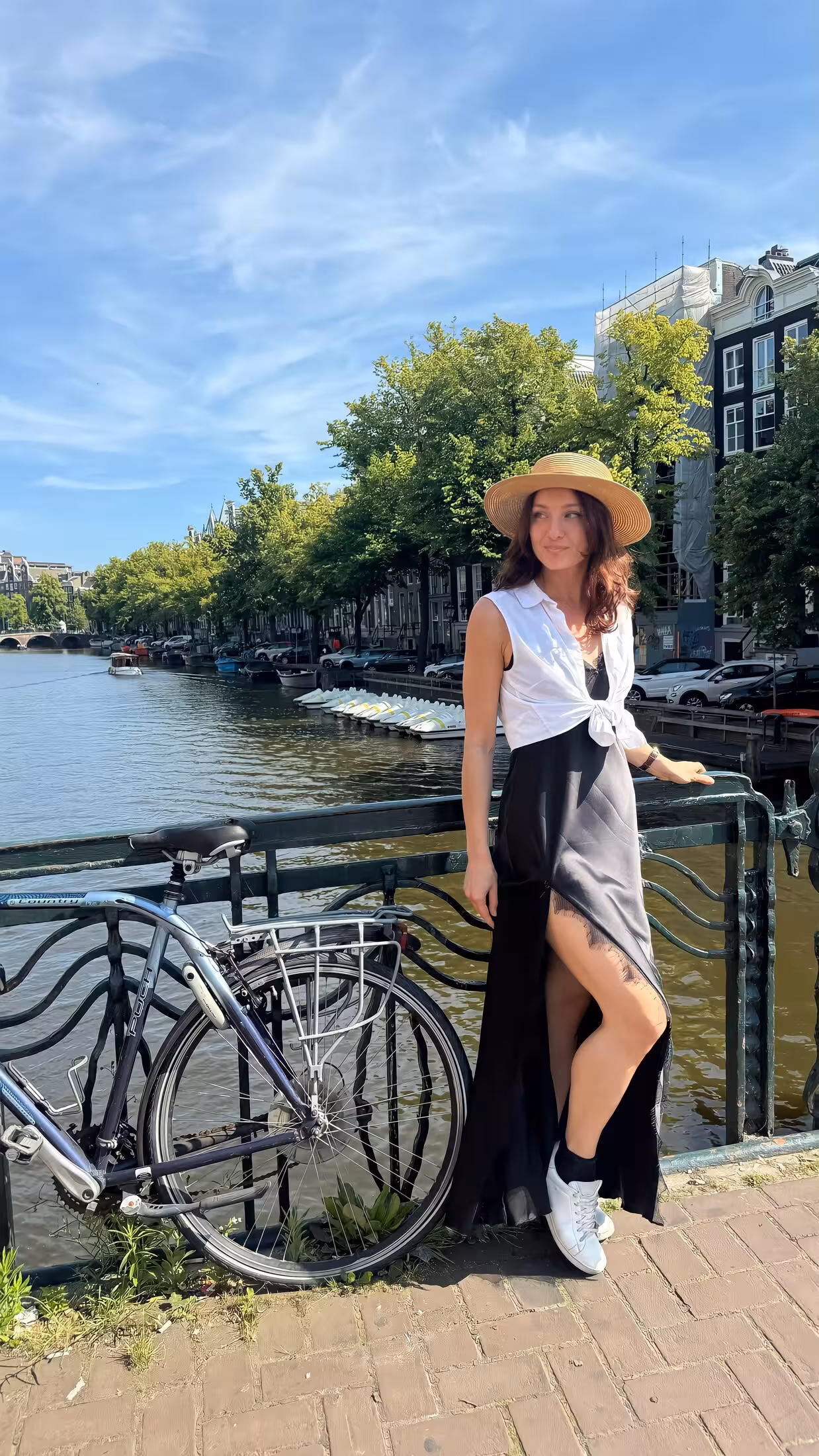Elena chinesische partnervermittlung Zum Heiratsprofil