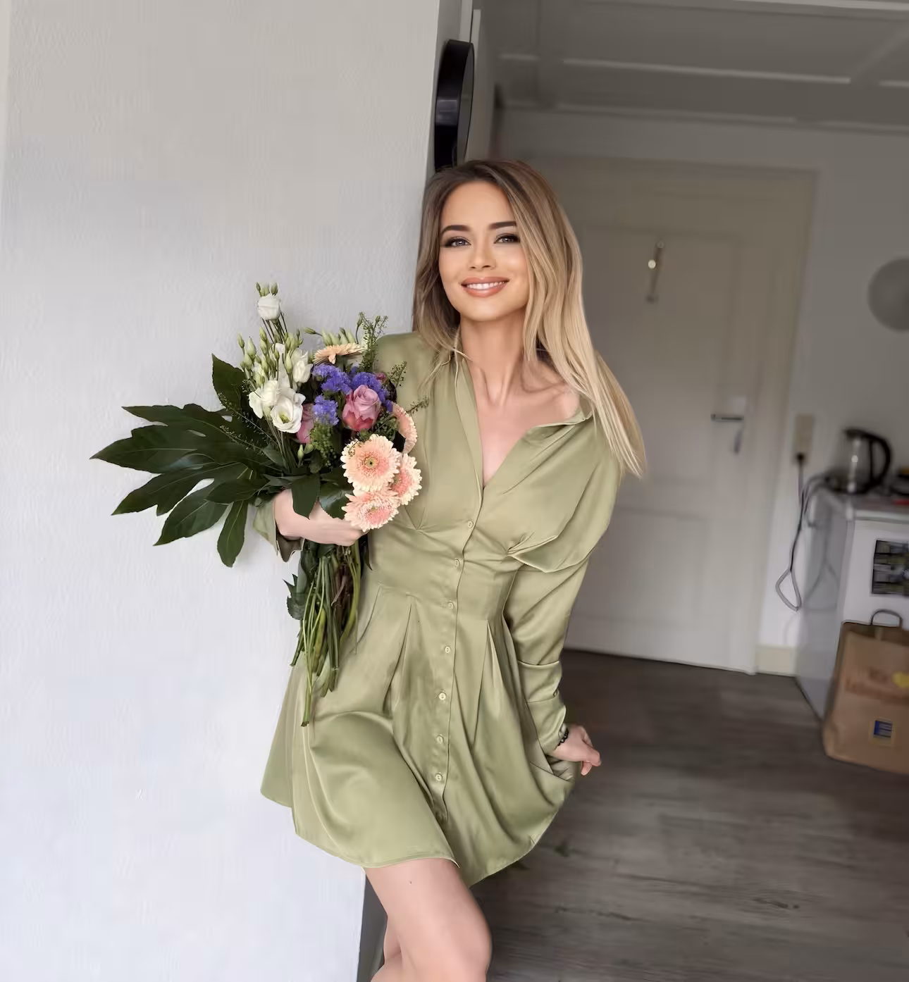 Yuliia partnervermittlung finya Ihre Seite