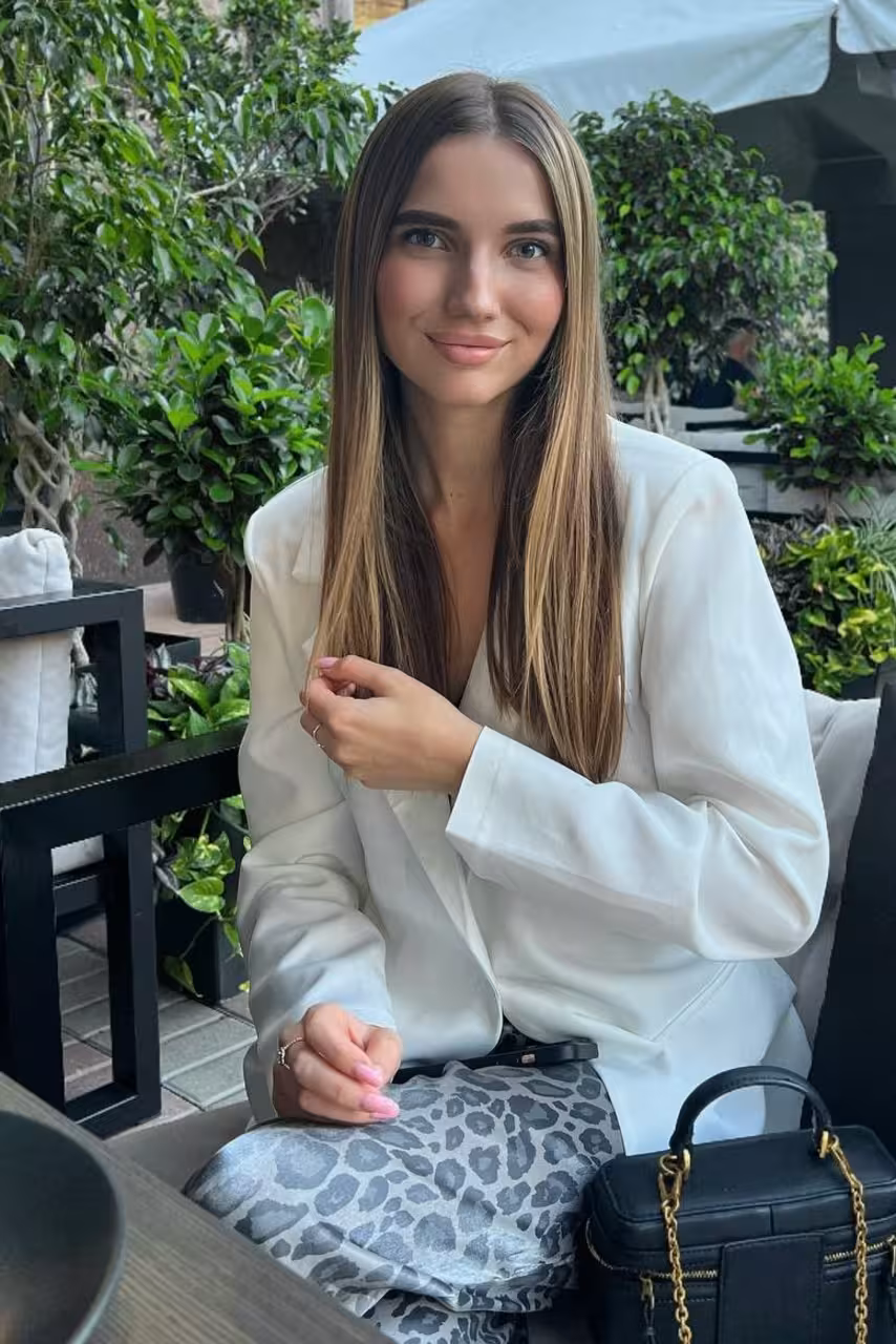 Damenprofil besuchen