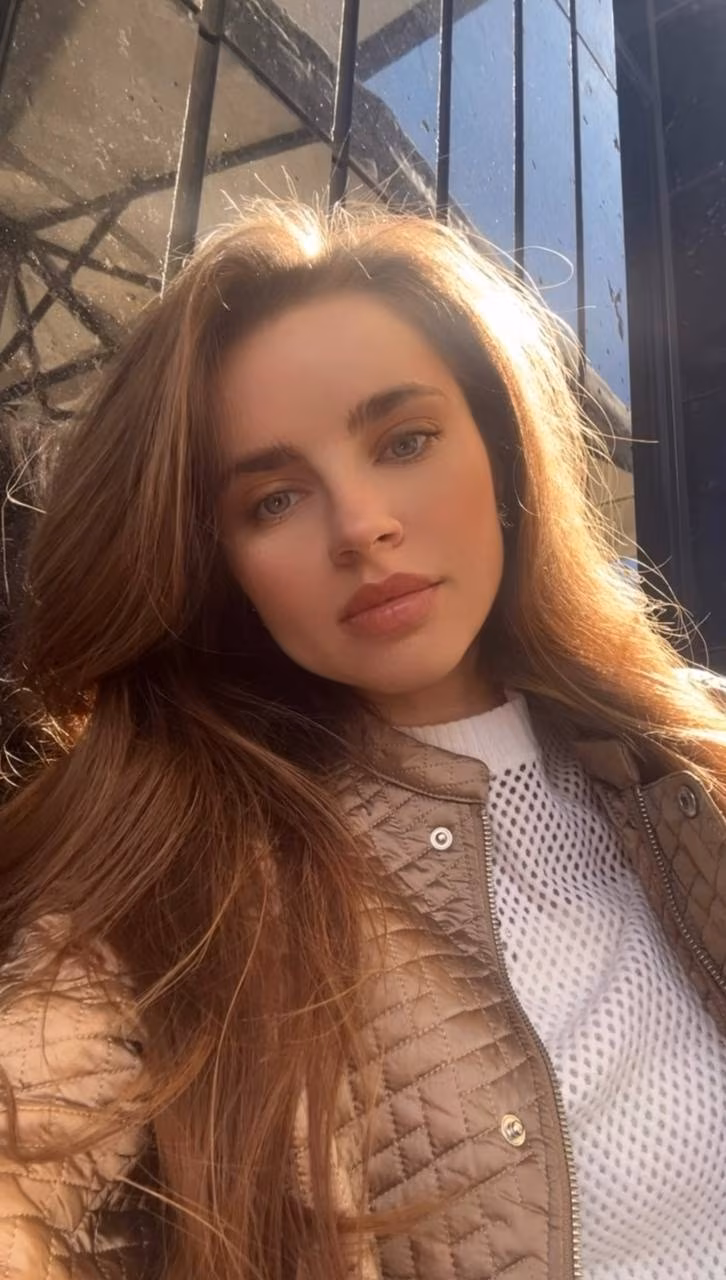 Frauenprofil offnen
