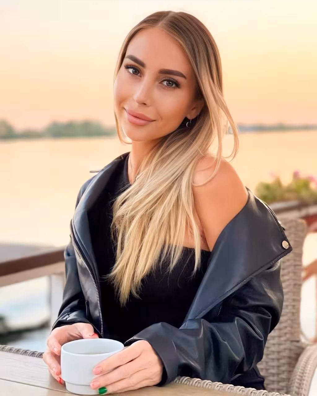 Frauenprofil offnen