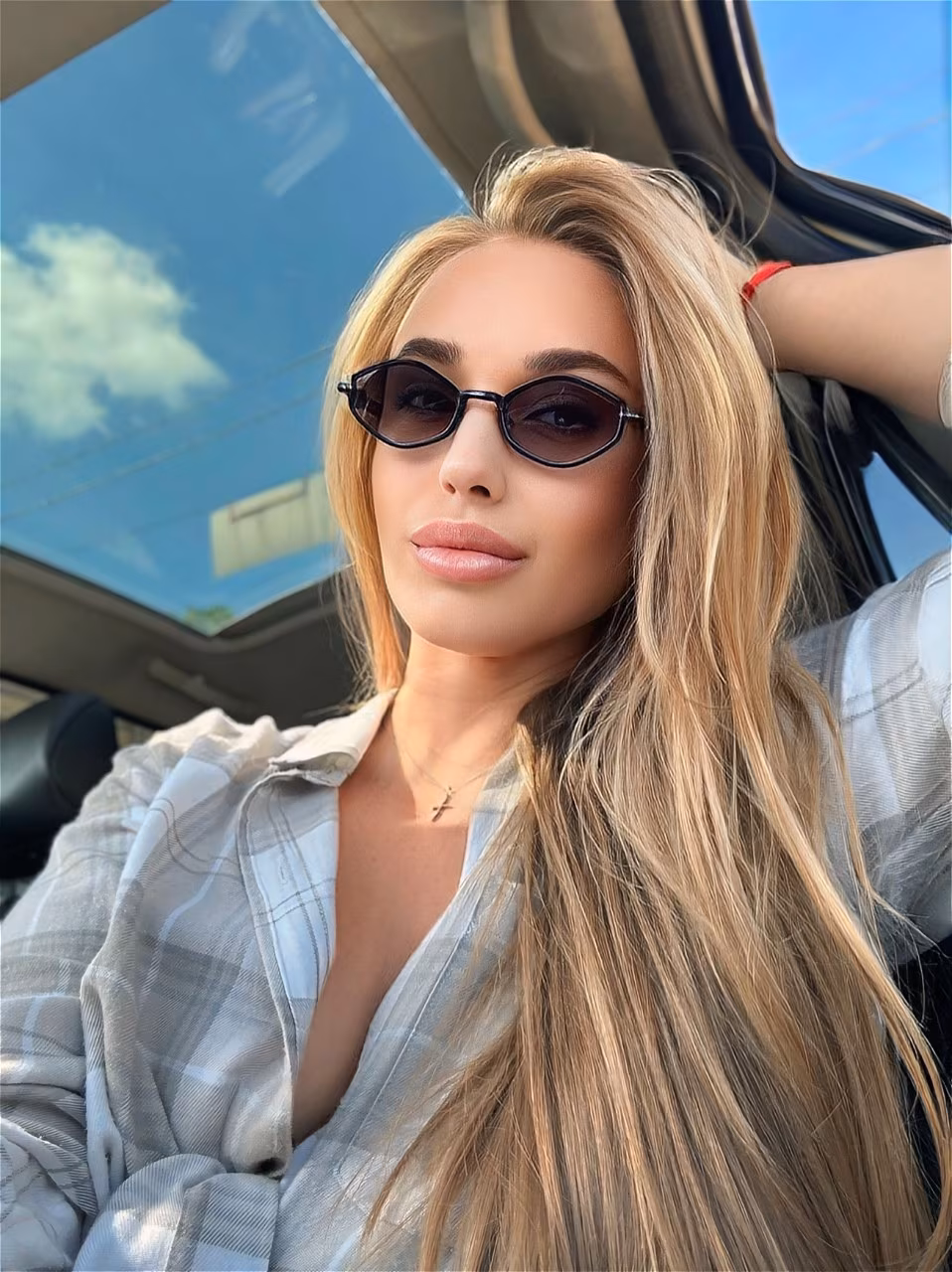 Frauenprofil offnen