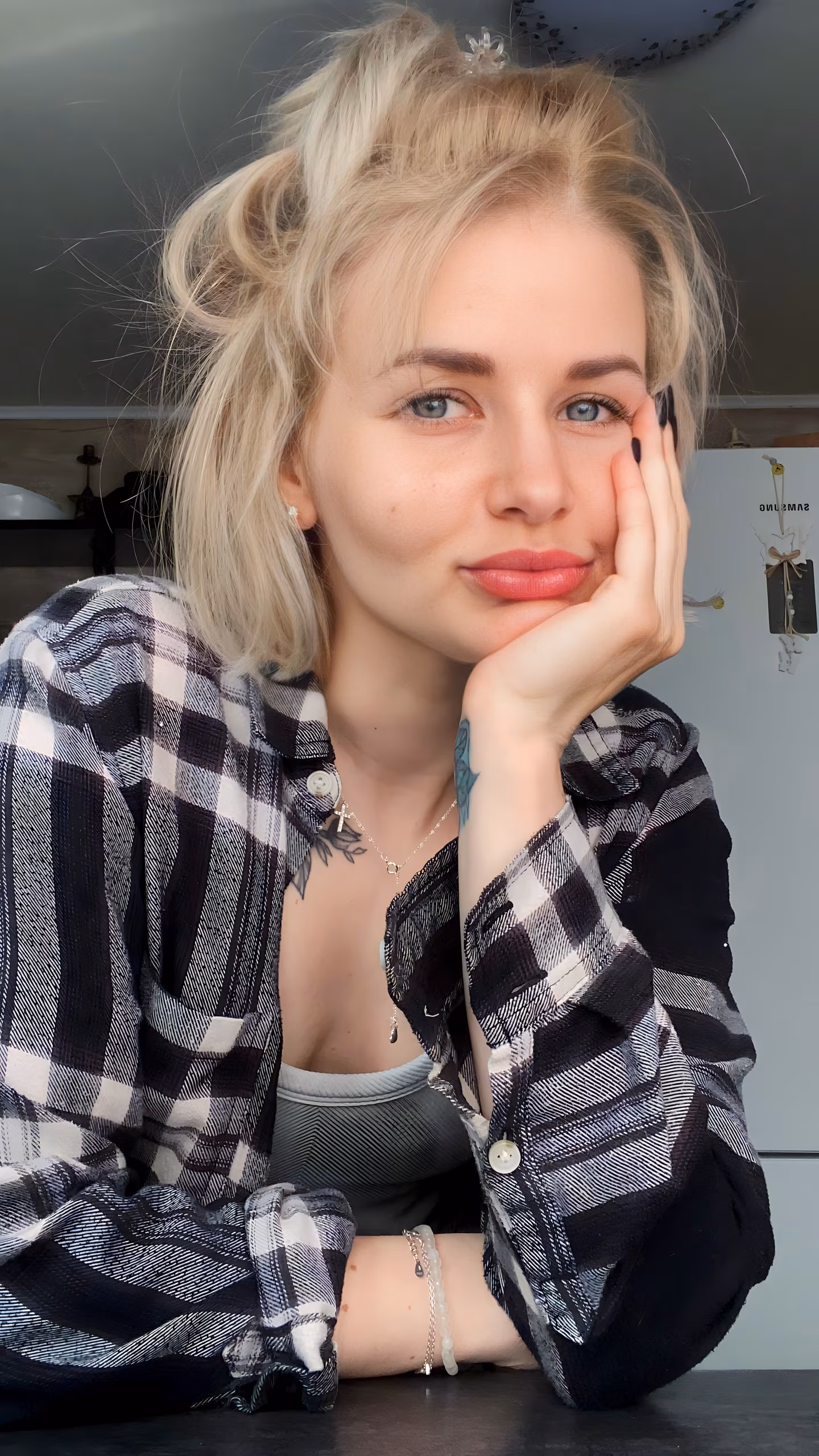 Damenprofil sehen