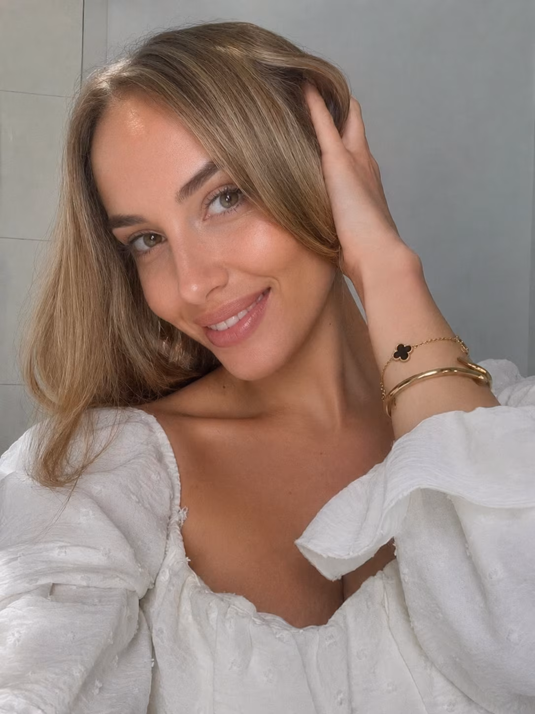 Damenprofil sehen