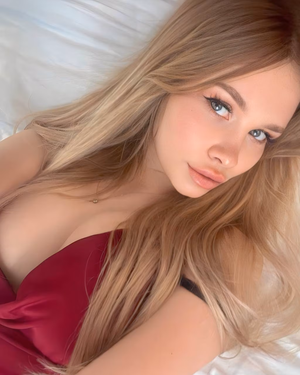Damenprofil besuchen