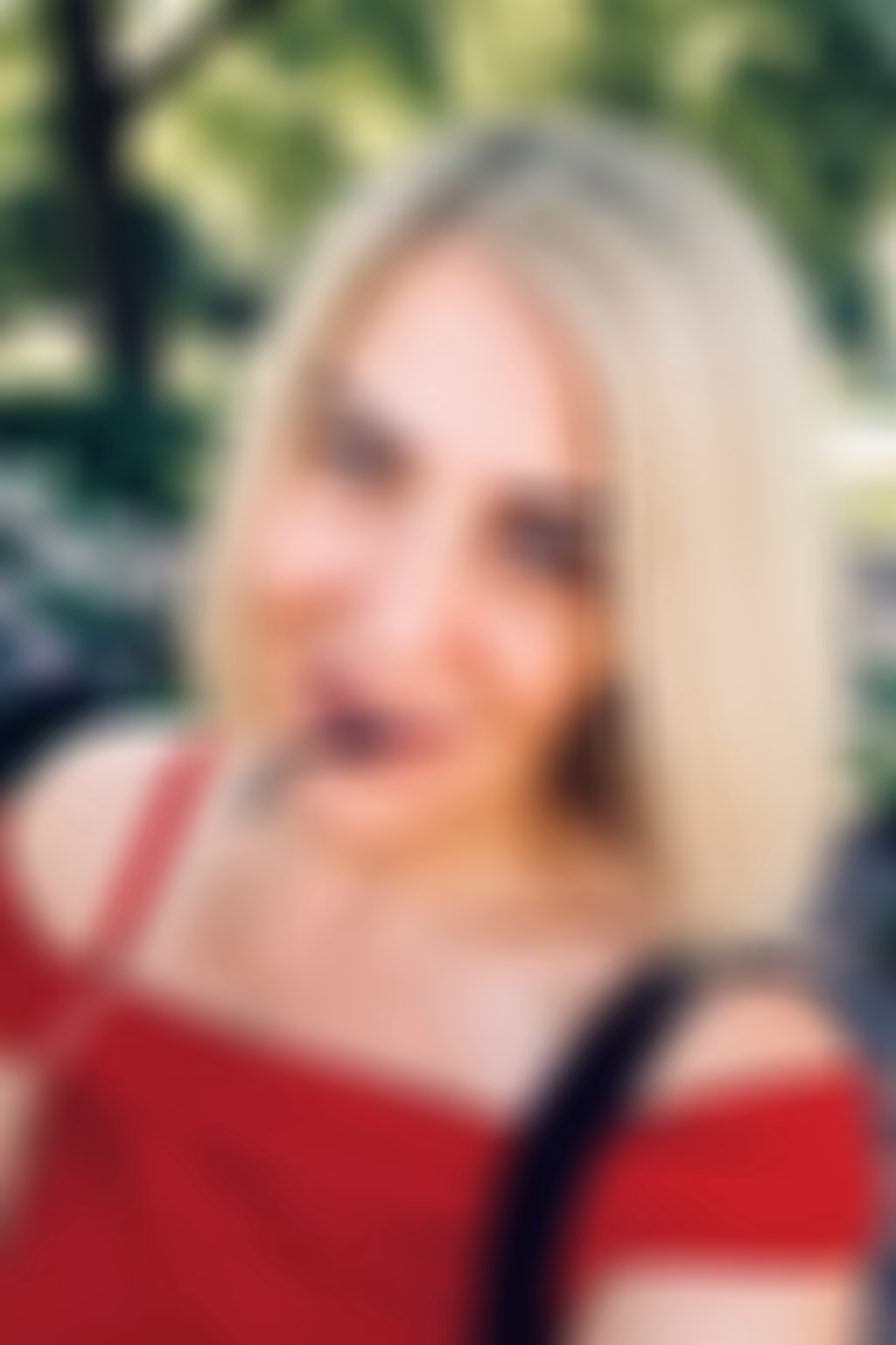 Damenprofil besuchen