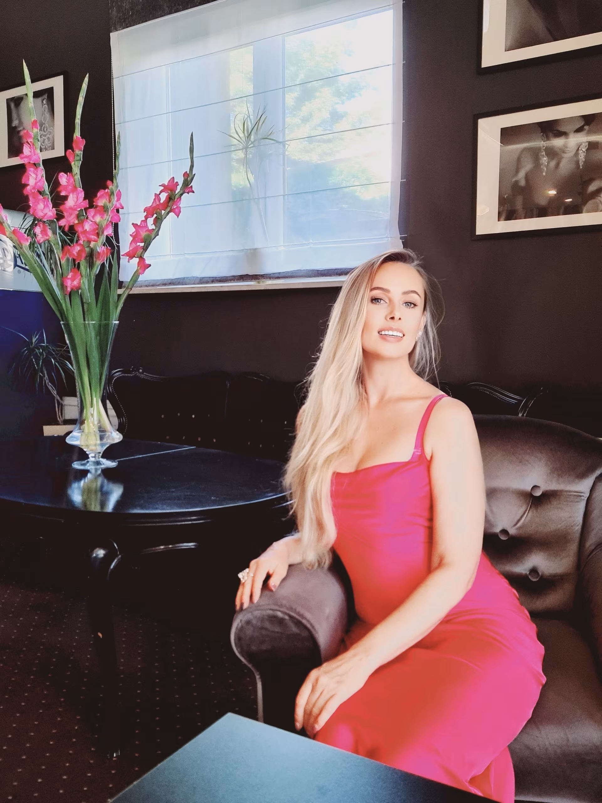 Frauenprofil offnen