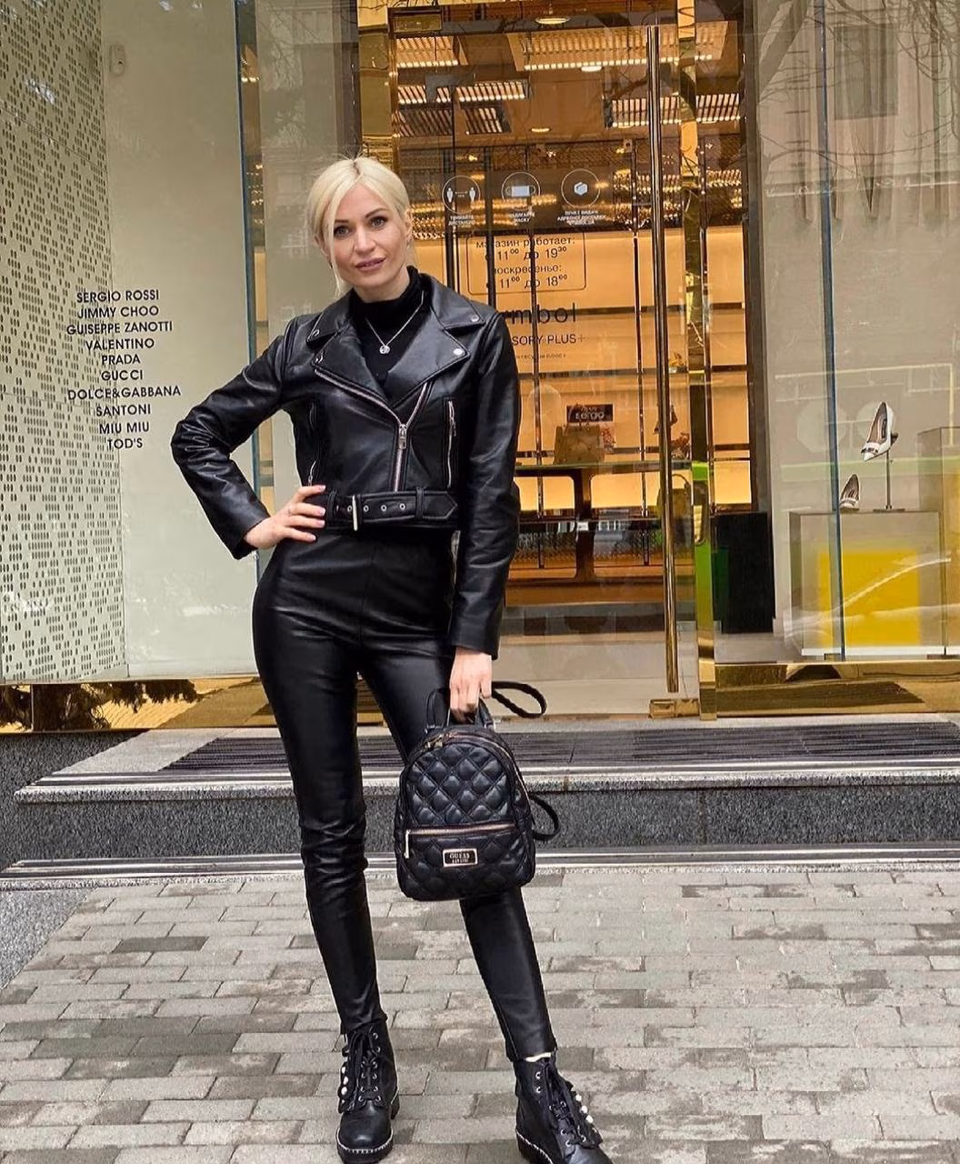 Damenprofil sehen