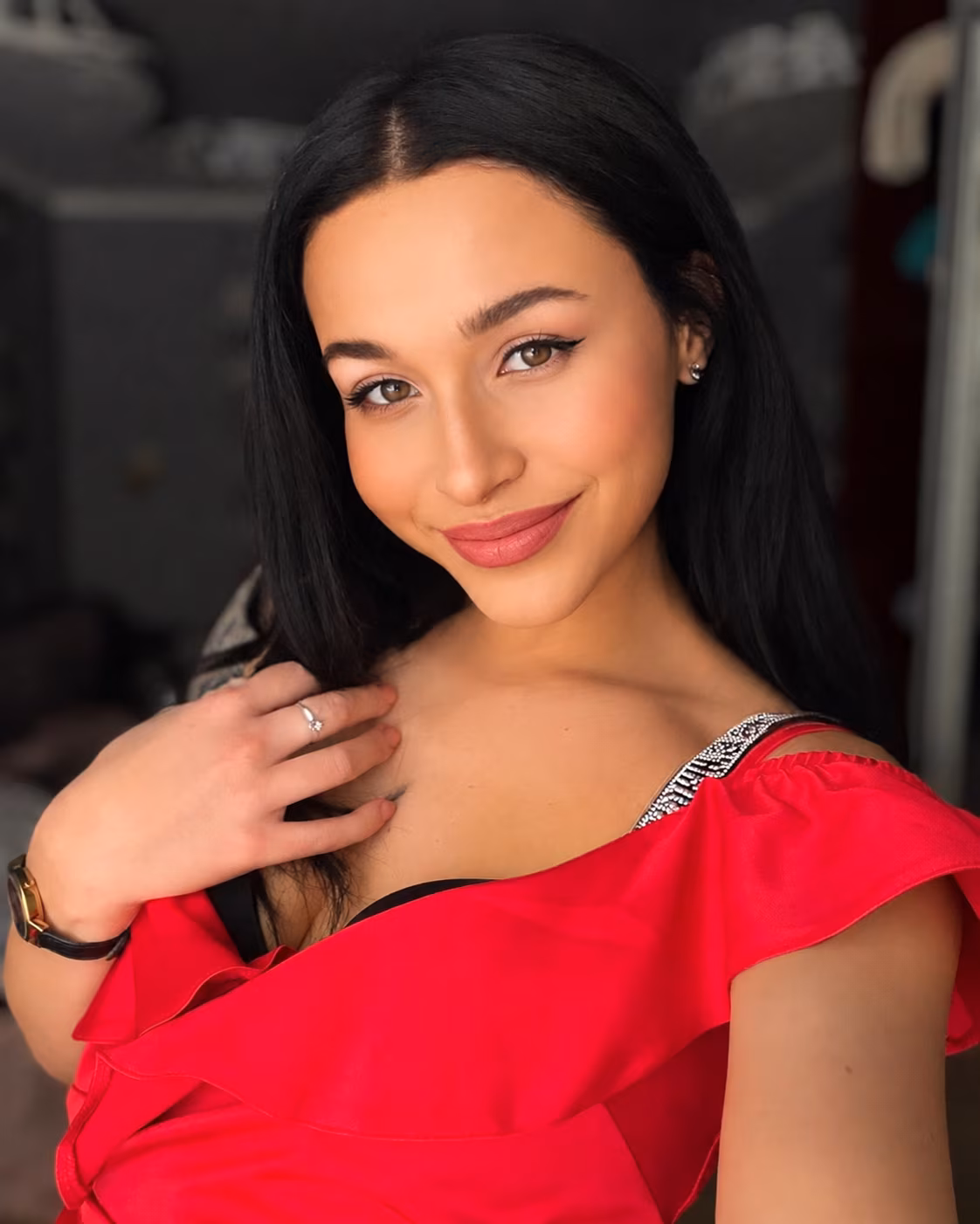Damenprofil besuchen
