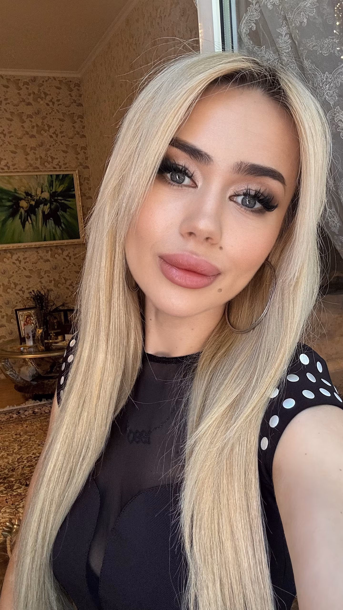 Frauenprofil offnen