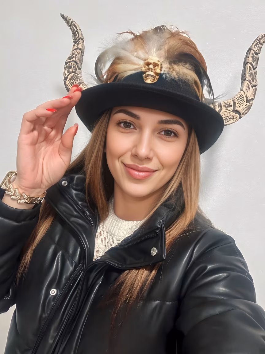 Damenprofil besuchen