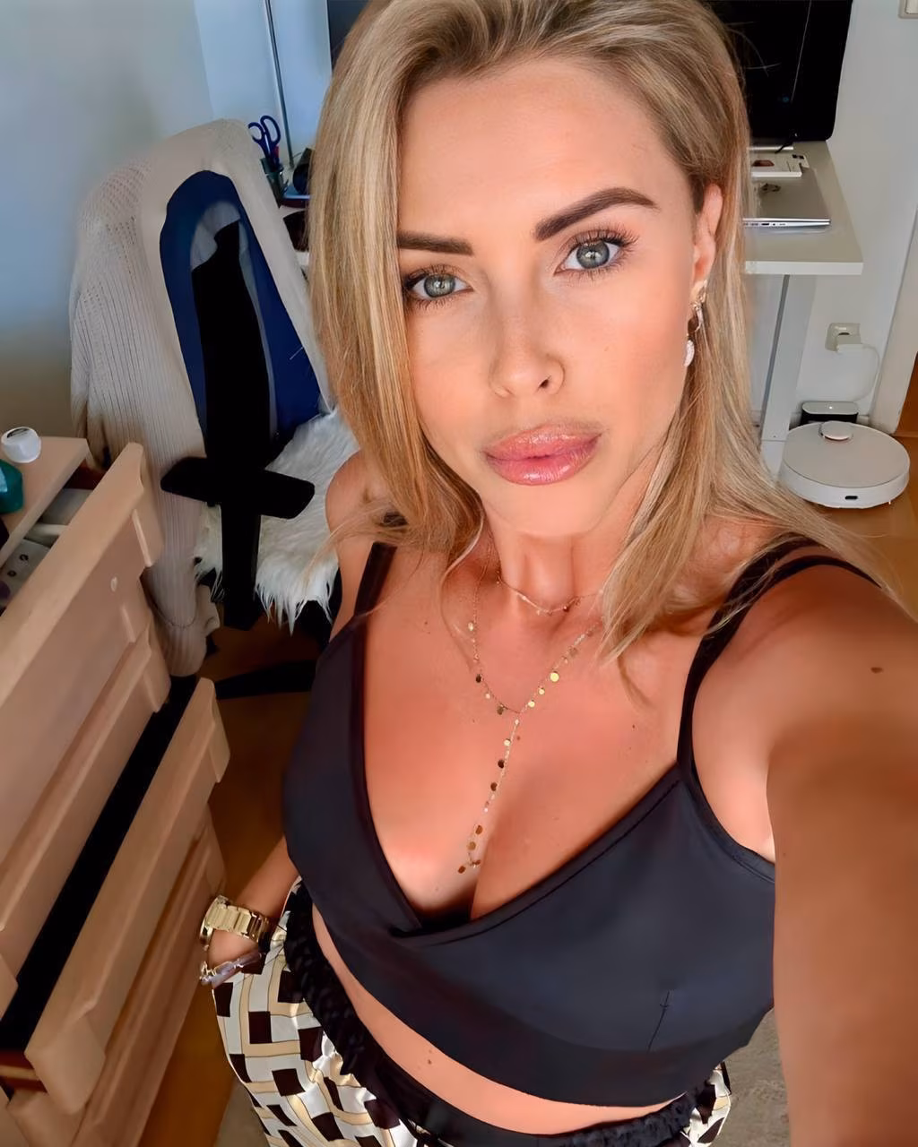 Frauenprofil offnen
