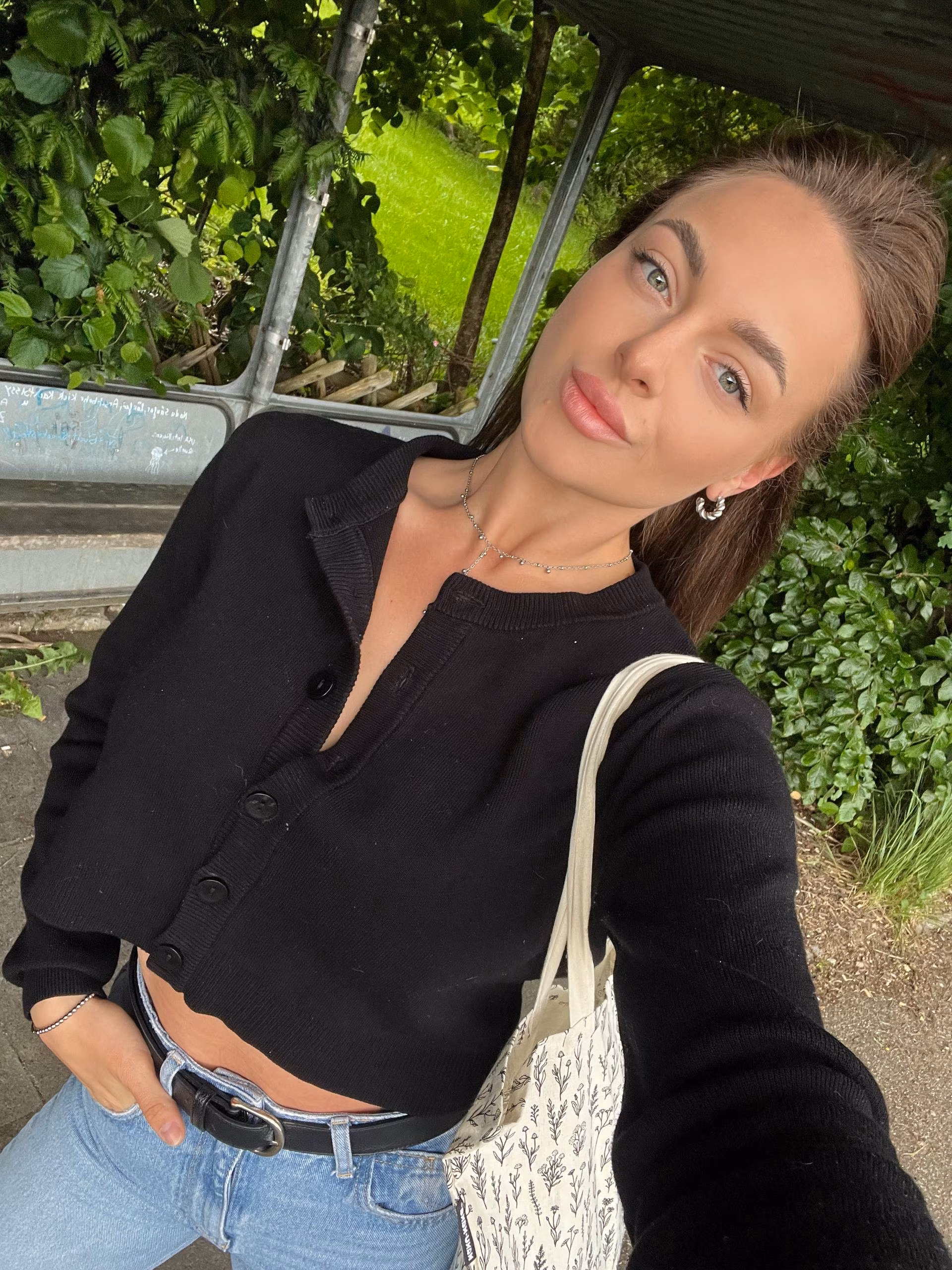 Frauenprofil offnen
