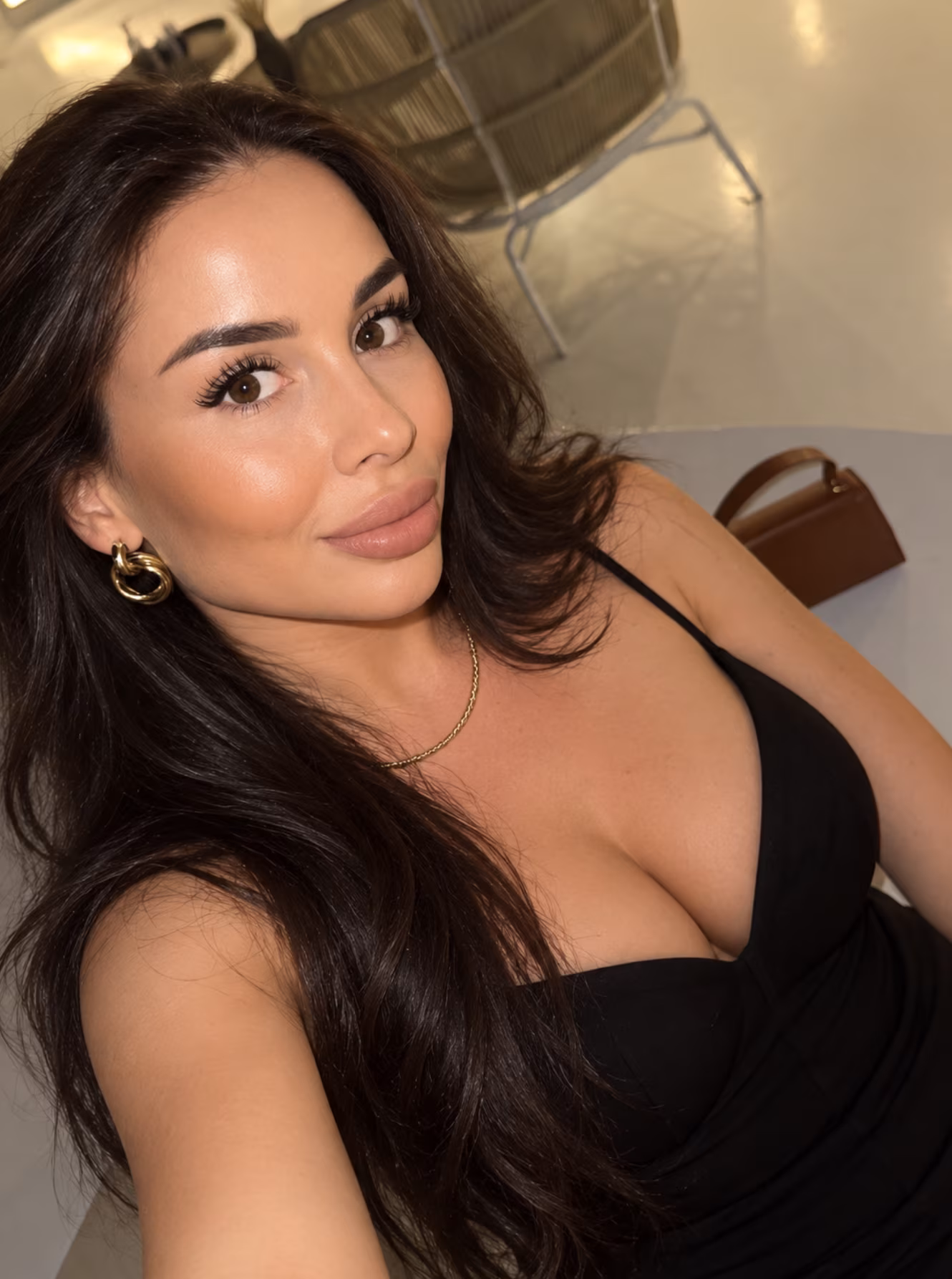 Damenprofil sehen