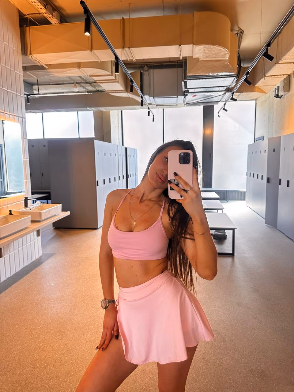 Frauenprofil offnen