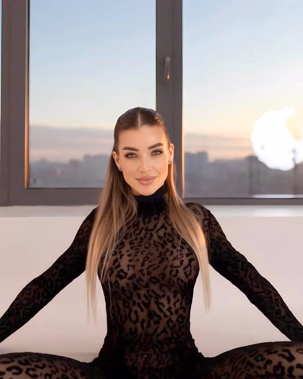 Frauenprofil offnen