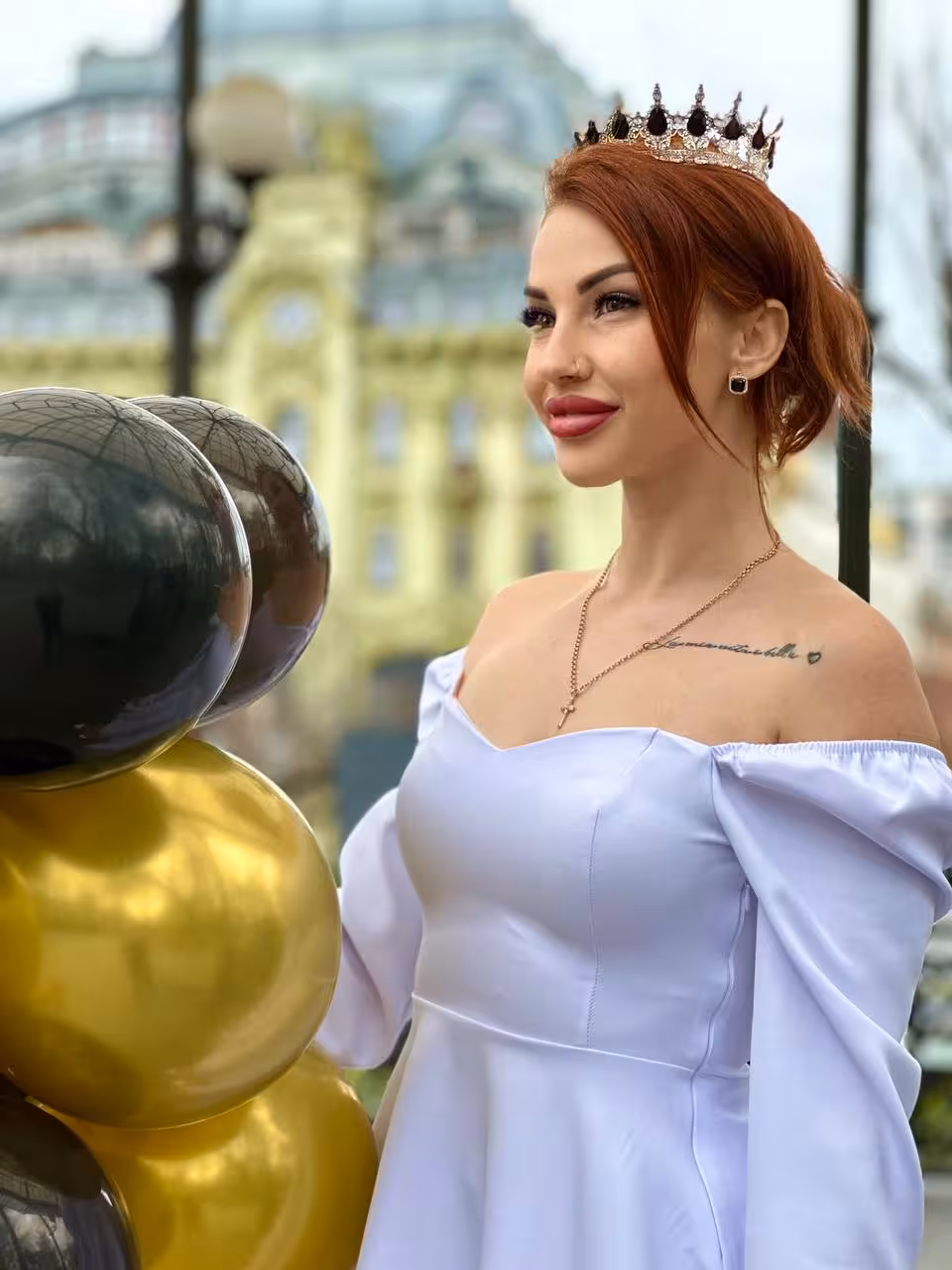 Elena  gay partnervermittlung