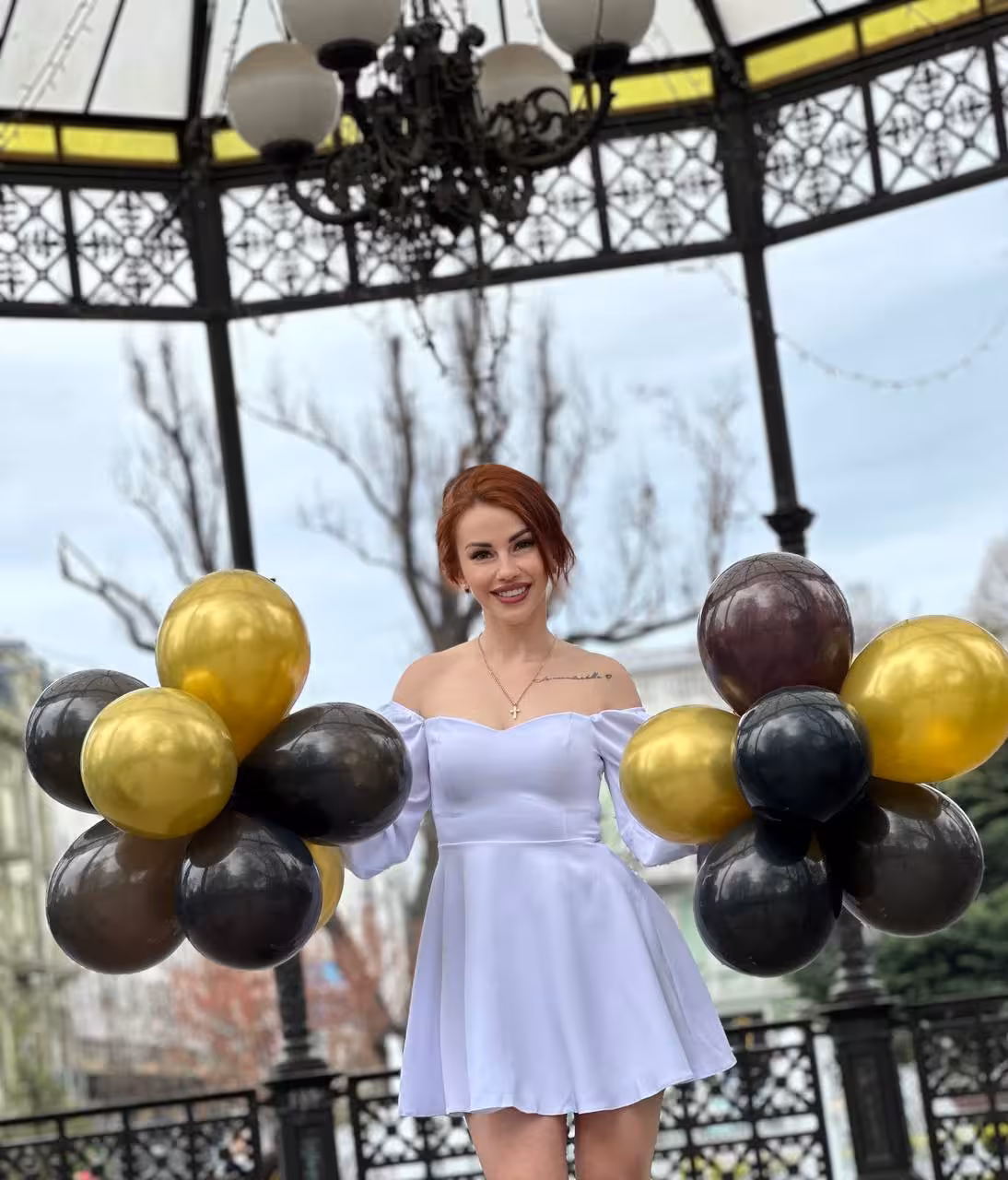 Elena  gay partnervermittlung