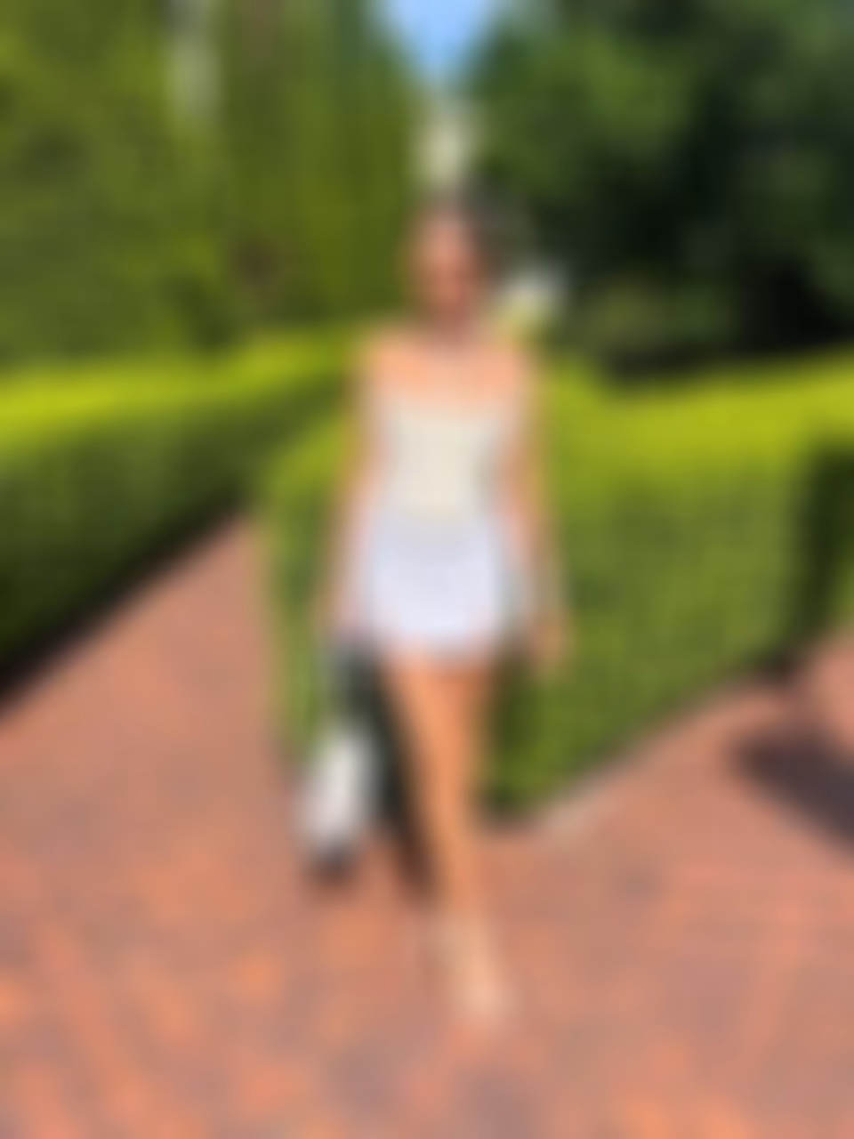 Valeria seriöse partnervermittlung